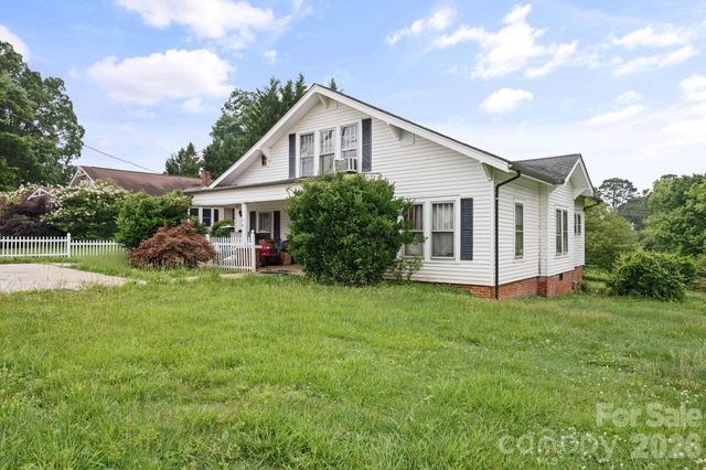 106 N Main Street, Granite Falls, NC 28630