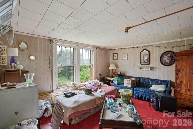 106 N Main Street, Granite Falls, NC 28630