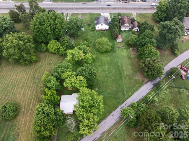 106 N Main Street, Granite Falls, NC 28630
