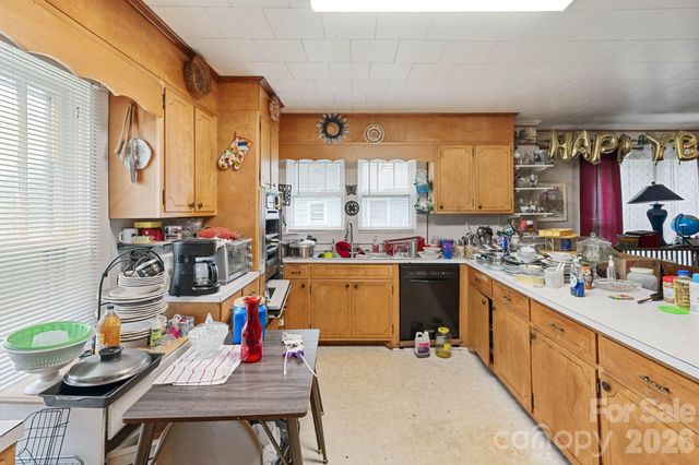 106 N Main Street, Granite Falls, NC 28630