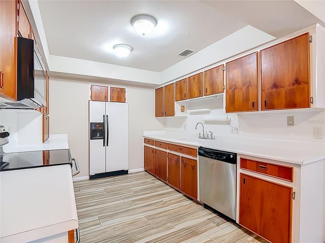 112 ELM SQUARE N, Lakeland, FL 33813