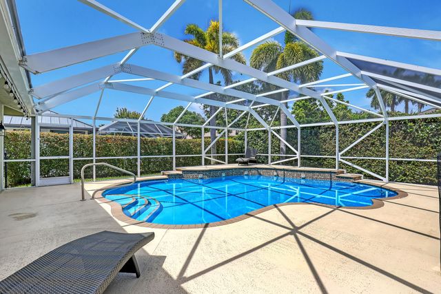 133 Black Olive Crescent, Royal Palm Beach, FL 33411