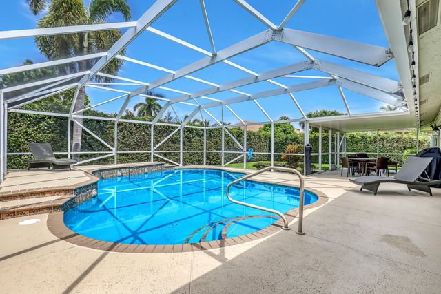 133 Black Olive Crescent, Royal Palm Beach, FL 33411