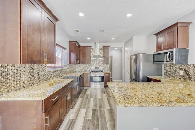 9351 Royal Way Way, Houston, TX 77083