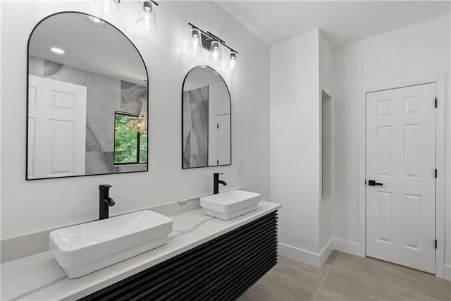 1355 Lockwood Drive SW, Atlanta, GA 30311