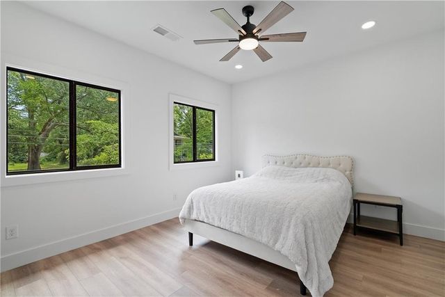 1355 Lockwood Drive SW, Atlanta, GA 30311