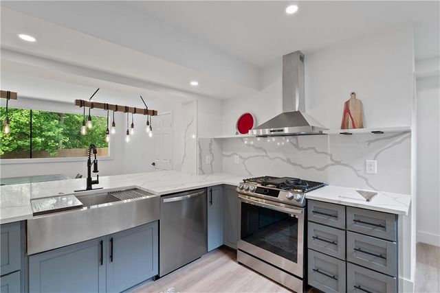 1355 Lockwood Drive SW, Atlanta, GA 30311