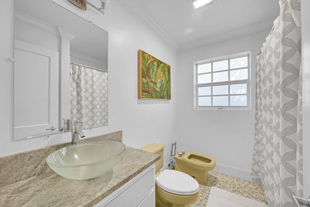1117 S Palmway, Lake Worth Beach, FL 33460