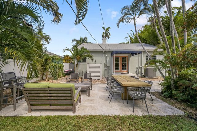 1117 S Palmway, Lake Worth Beach, FL 33460