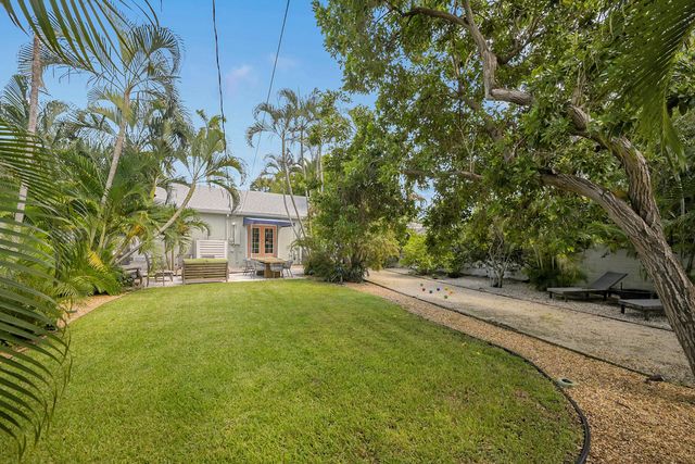 1117 S Palmway, Lake Worth Beach, FL 33460