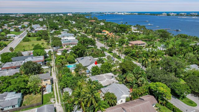 1117 S Palmway, Lake Worth Beach, FL 33460