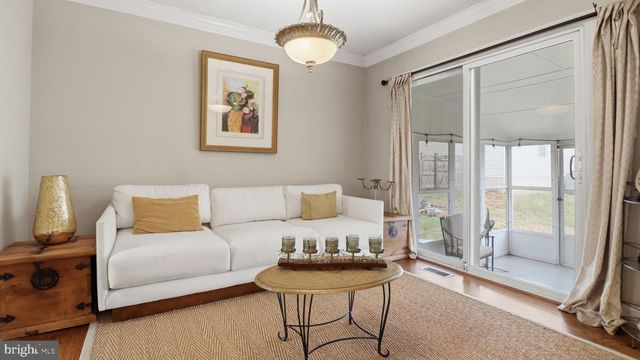 15501 PEACH LEAF LN, North Potomac, MD 20878