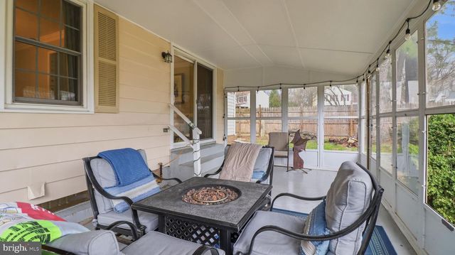 15501 PEACH LEAF LN, North Potomac, MD 20878