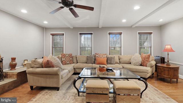 15501 PEACH LEAF LN, North Potomac, MD 20878