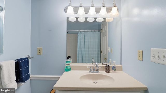 15501 PEACH LEAF LN, North Potomac, MD 20878