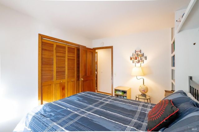 514 Country Club Ln, Napa, CA 94558