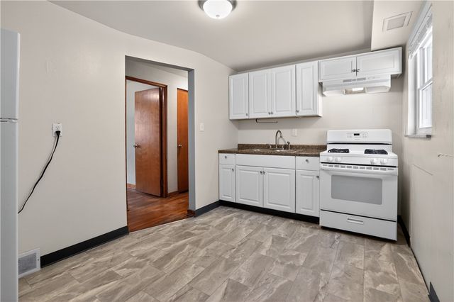 2008 Patterson Ave, Mckeesport, PA 15132