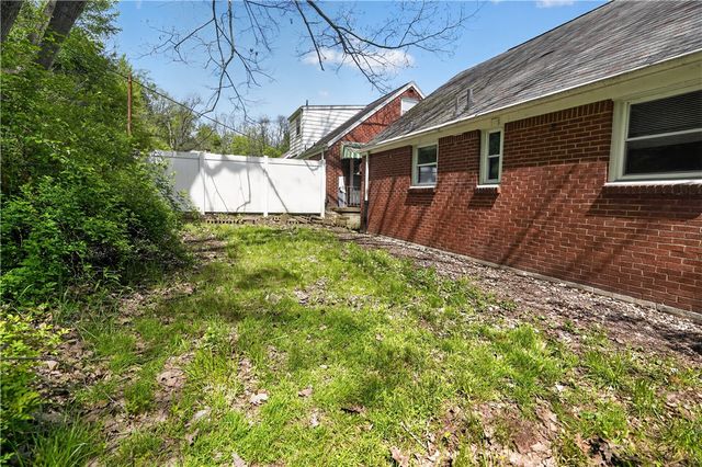 2008 Patterson Ave, Mckeesport, PA 15132
