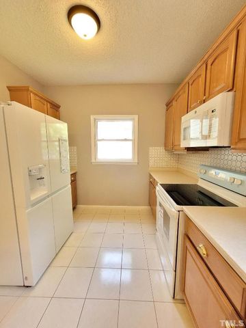 2205 Dungiven Court, Garner, NC 27529