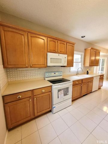 2205 Dungiven Court, Garner, NC 27529