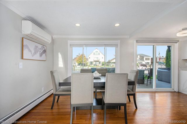 37762 Huron Pointe Drive, Harrison Charter Township, MI 48045