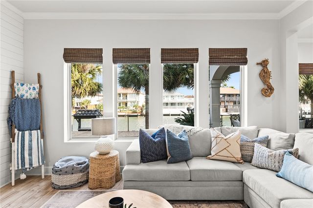 454 Bahia Mar, Port Aransas, TX 78373