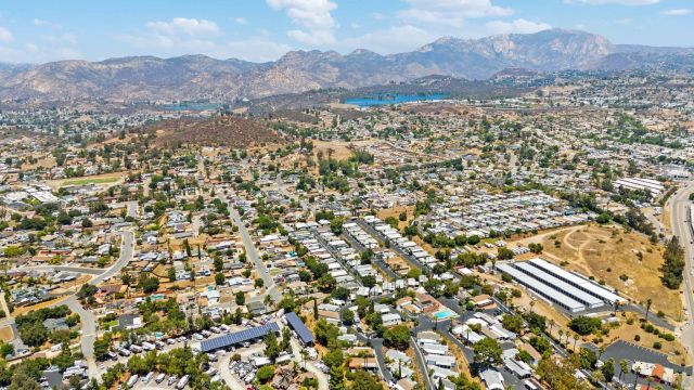 13490 Highway 8 Business SPC 58, Lakeside, CA 92040