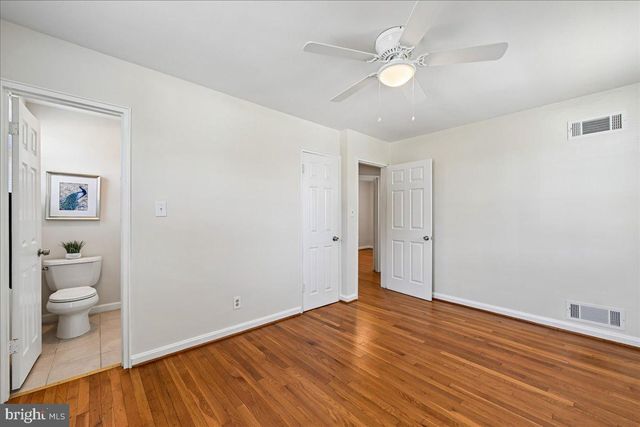 2811 SCHOOL ST, Alexandria, VA 22303