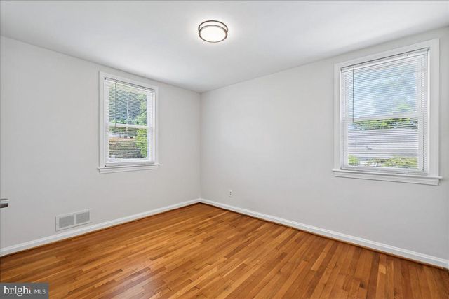 2811 SCHOOL ST, Alexandria, VA 22303