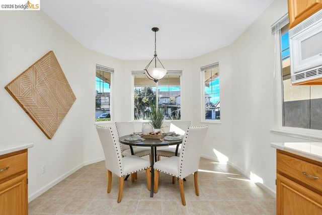 833 Mickelsen Ct, Brentwood, CA 94513