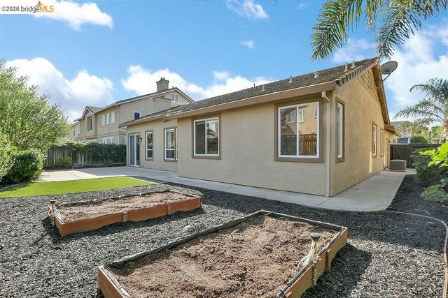 833 Mickelsen Ct, Brentwood, CA 94513