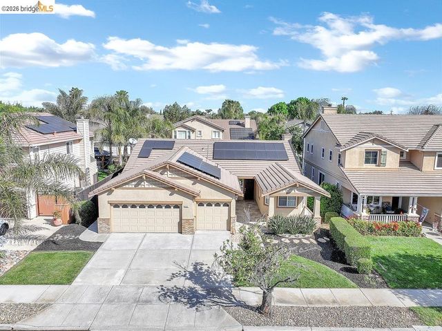 833 Mickelsen Ct, Brentwood, CA 94513