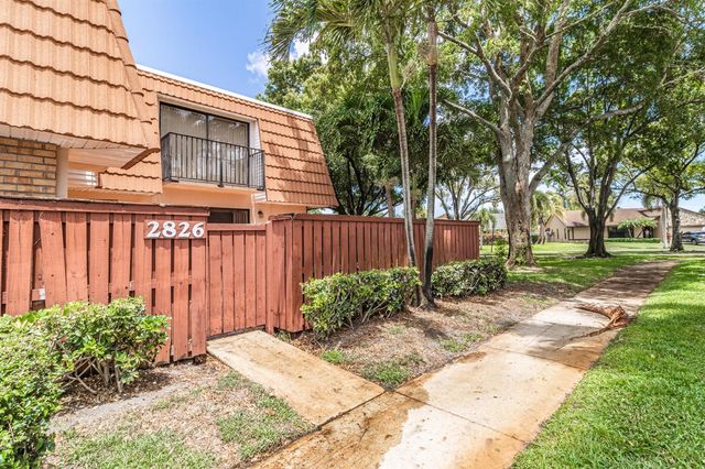 2826 SW 12th Street, Deerfield Beach, FL 33442