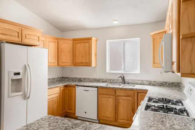 2370 S 780 W, Hurricane, UT 84737