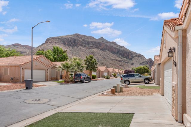 2370 S 780 W, Hurricane, UT 84737