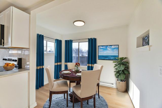 2912 N Hemlock St, Spokane, WA 99205