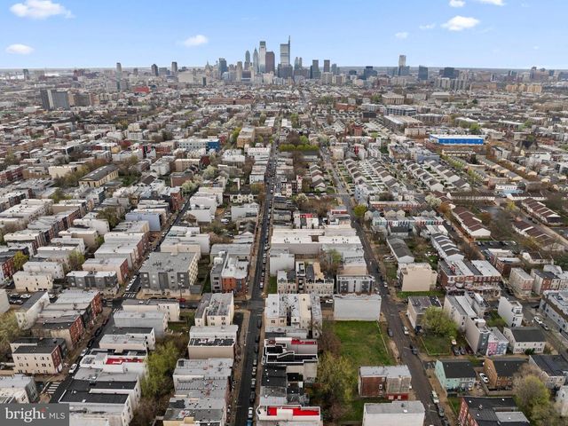 1910 N GRATZ ST, Philadelphia, PA 19121
