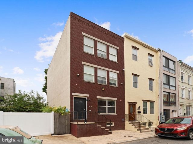 1910 N GRATZ ST, Philadelphia, PA 19121