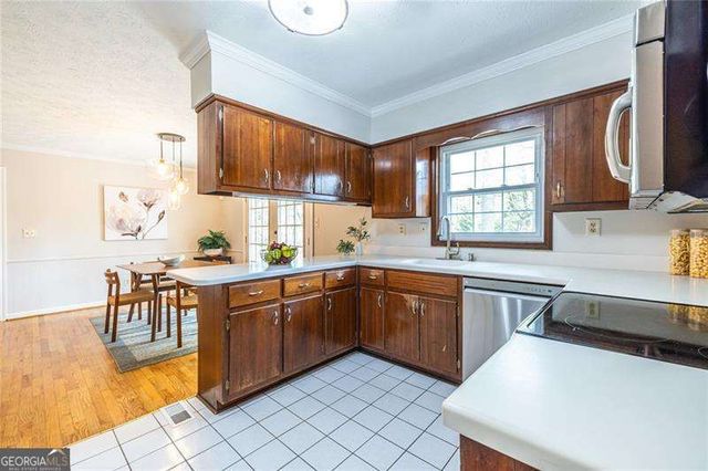 2976 Atterberry Court, Decatur, GA 30033