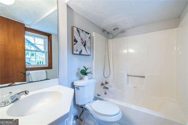 2976 Atterberry Court, Decatur, GA 30033