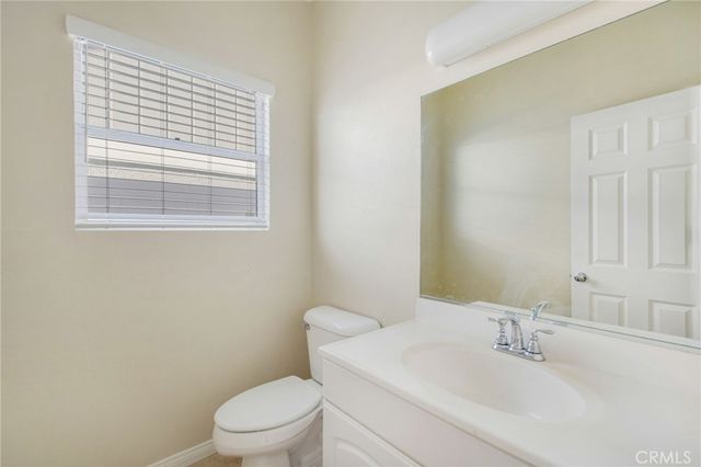 162 B Rochester, Costa Mesa, CA 92627