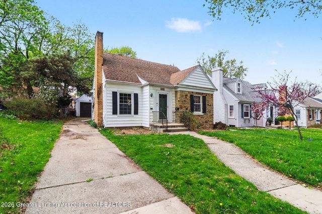 1814 Sunnyside Avenue, Lansing, MI 48910