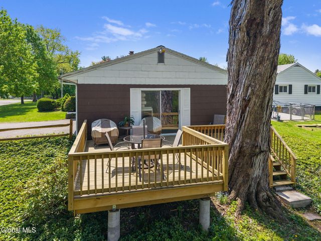 100 Genesee Street, Johnstown, NY 12095