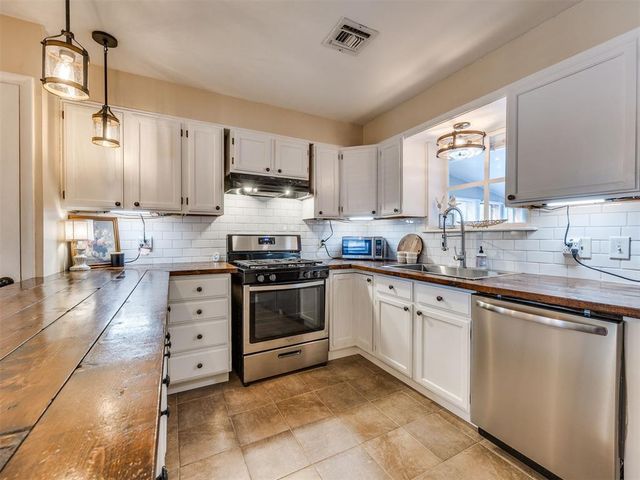 211 S Bristow Street, Moore, OK 73160