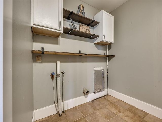 211 S Bristow Street, Moore, OK 73160