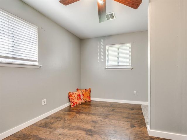 211 S Bristow Street, Moore, OK 73160