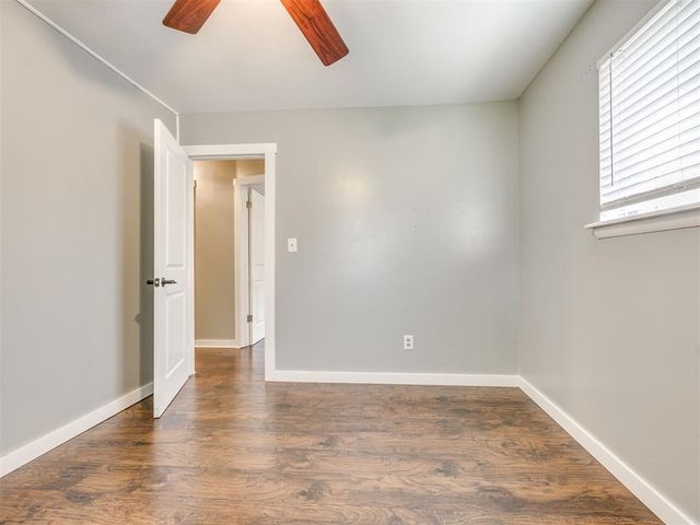 211 S Bristow Street, Moore, OK 73160