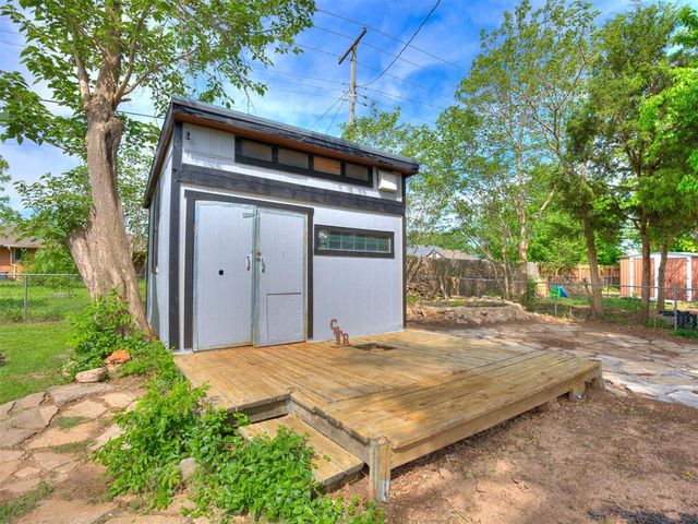 211 S Bristow Street, Moore, OK 73160