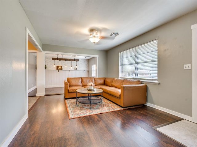 211 S Bristow Street, Moore, OK 73160