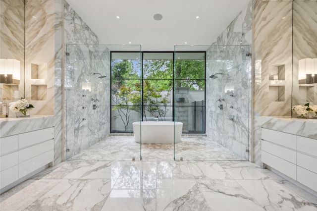5214 Royal Lane, Dallas, TX 75229